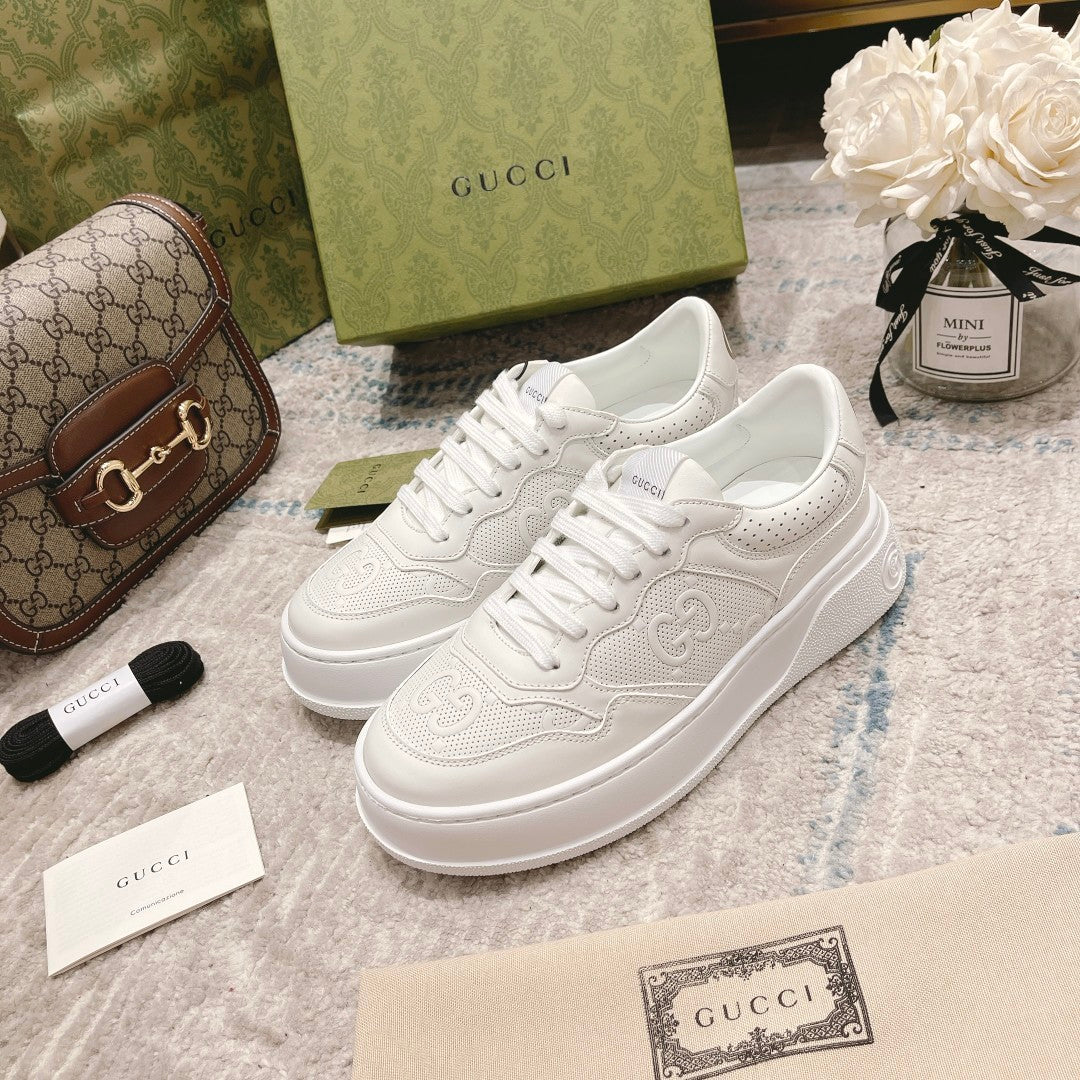 Women's White GG sneaker