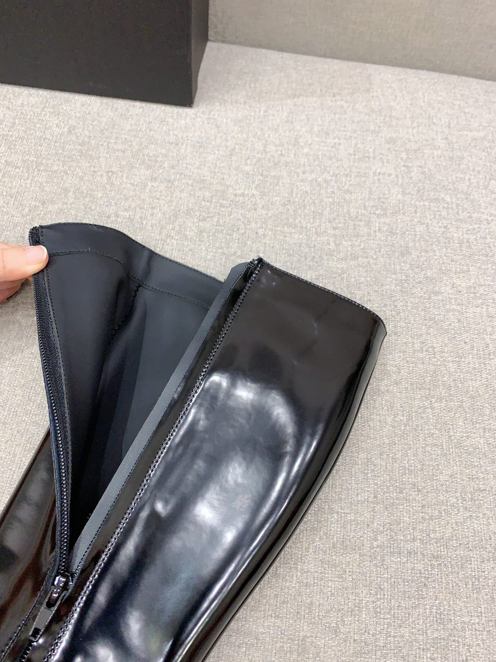 Black YA Boots In Glazed Leather