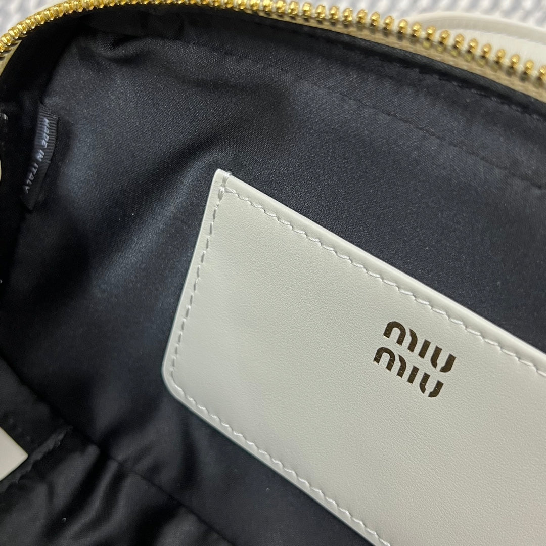 Chalk White Arcadie Leather Mini-Bag