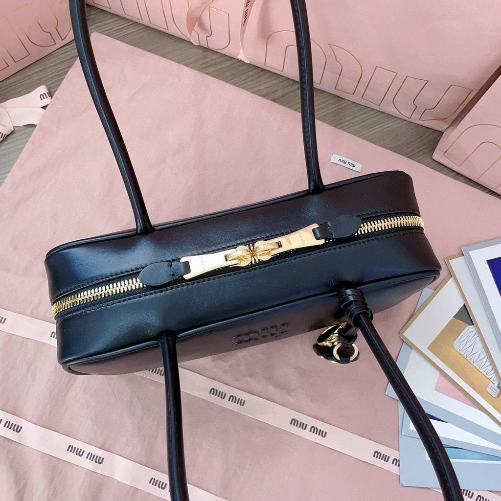 Black Beau Leather Bag