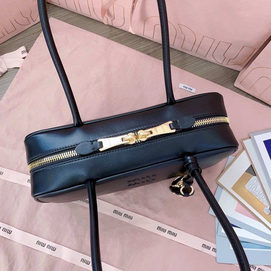 Black Beau Leather Bag