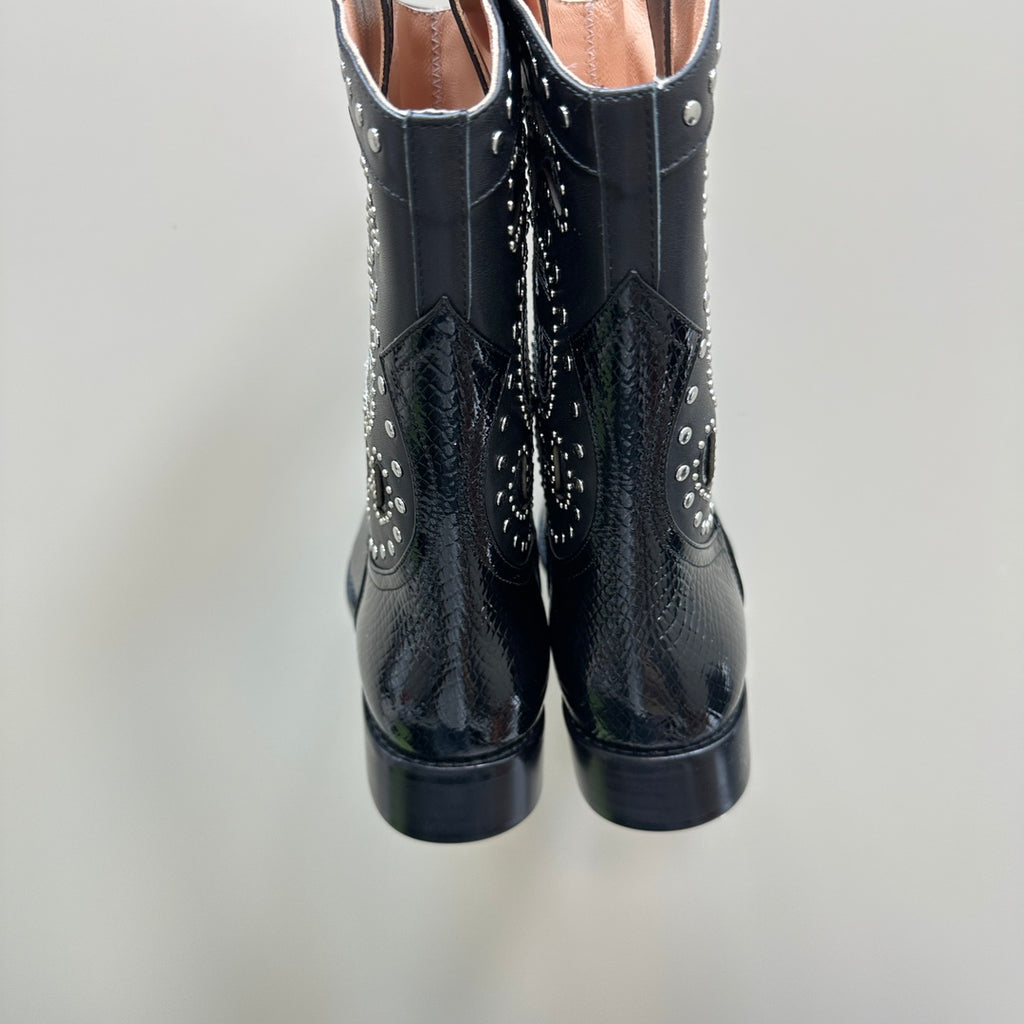 Black Boot With Double G & Studs