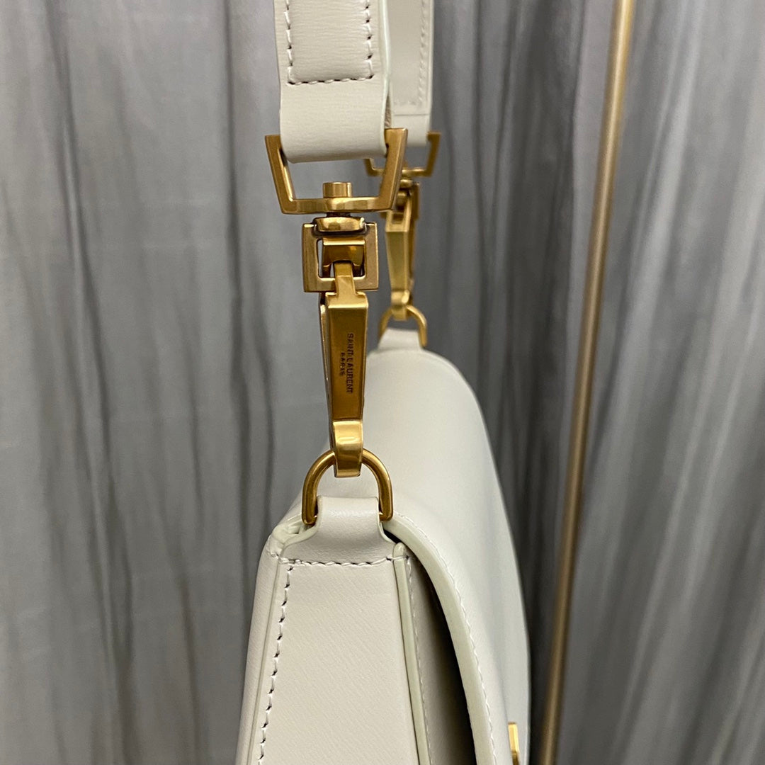 Blanc Vintage Oltaire Top Handle