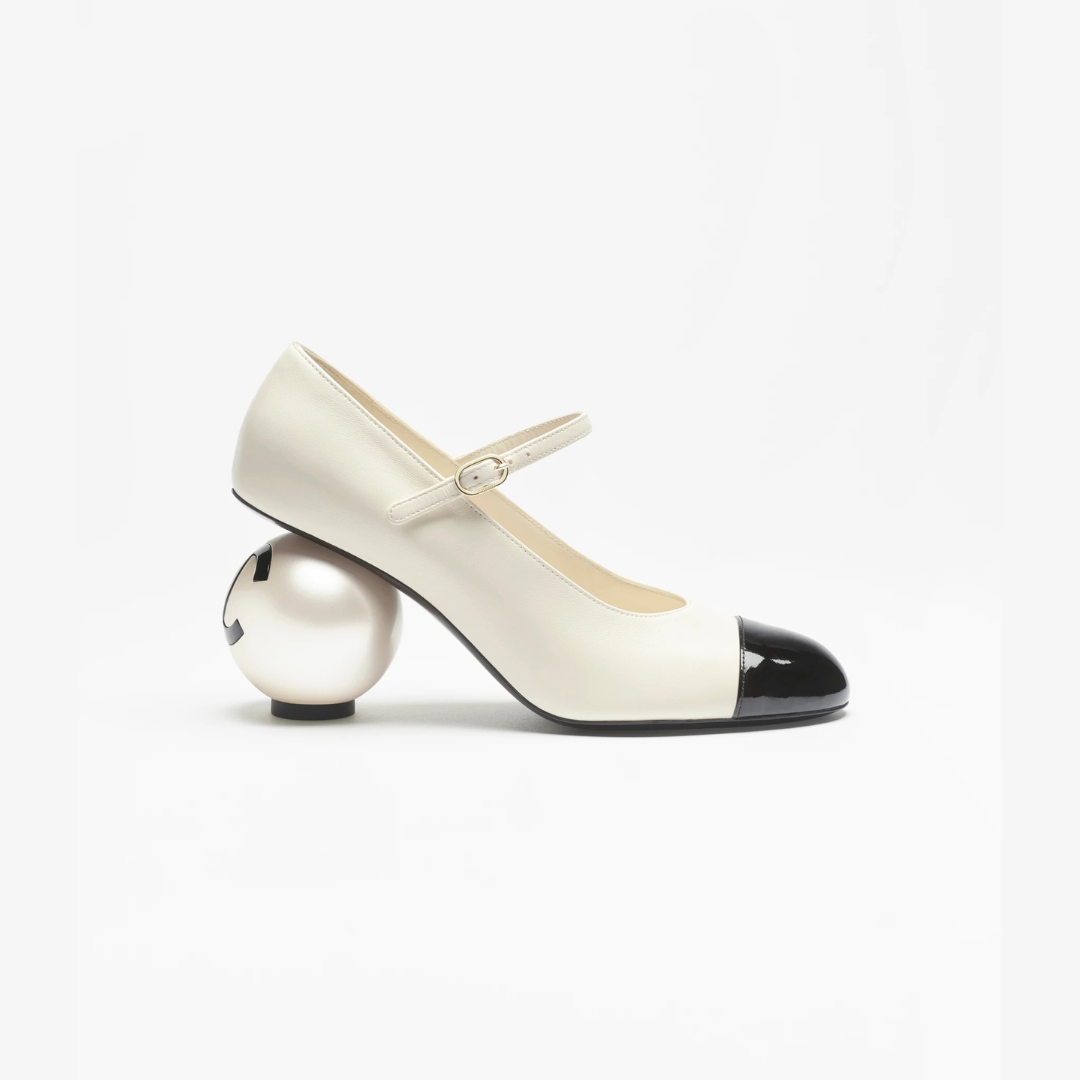 White & Black Mary Janes Pump