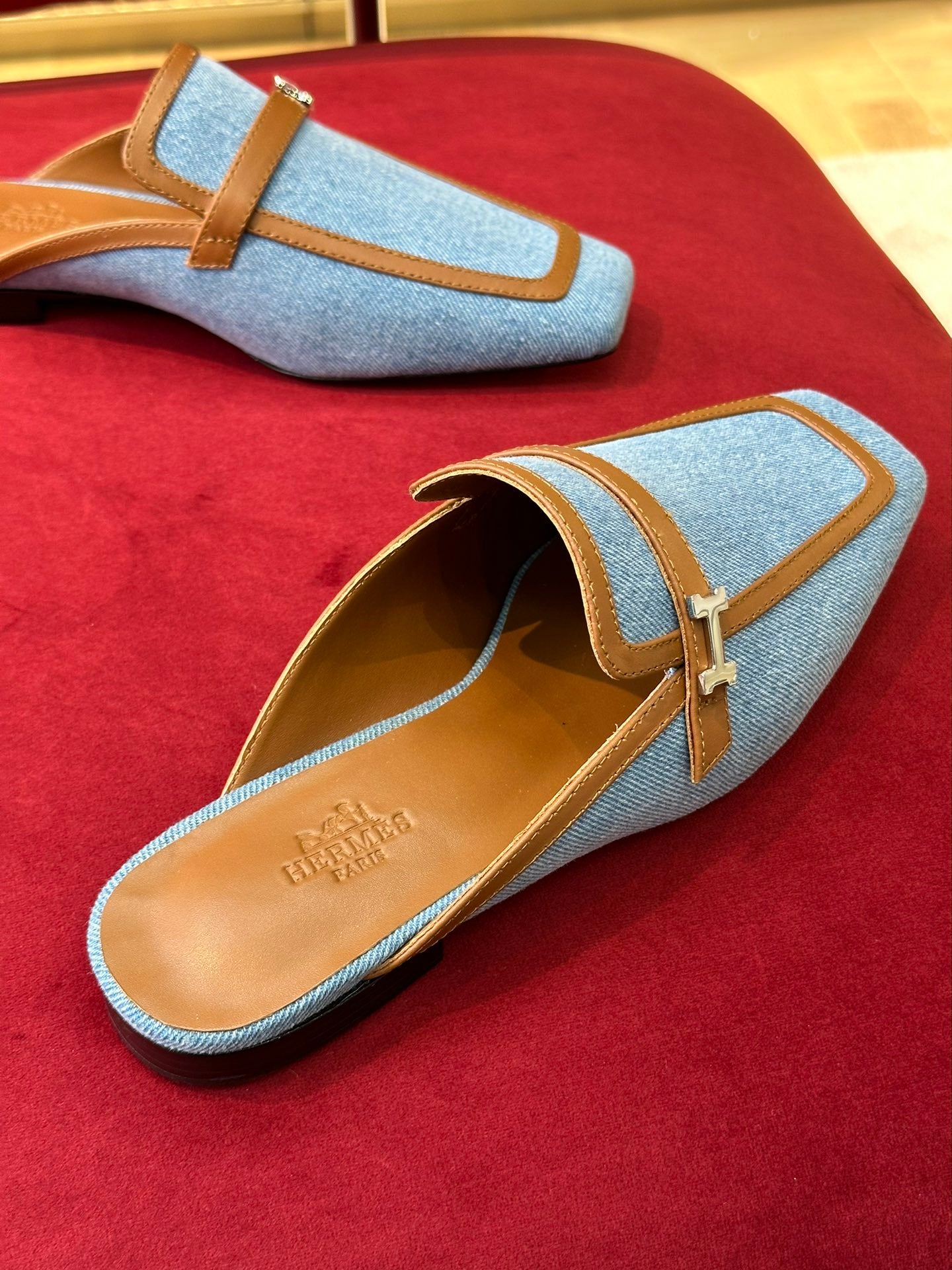 Bleu Clair & Naturel HG mule