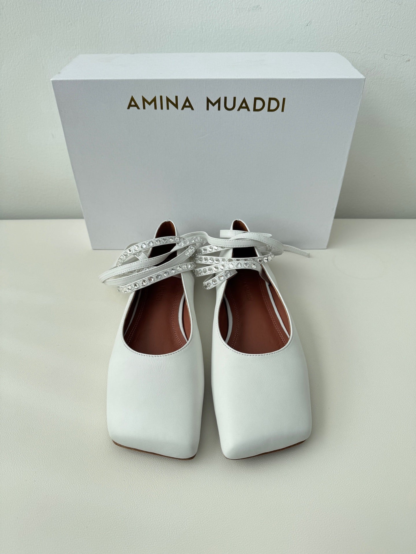 White Ane Lace Up Flat