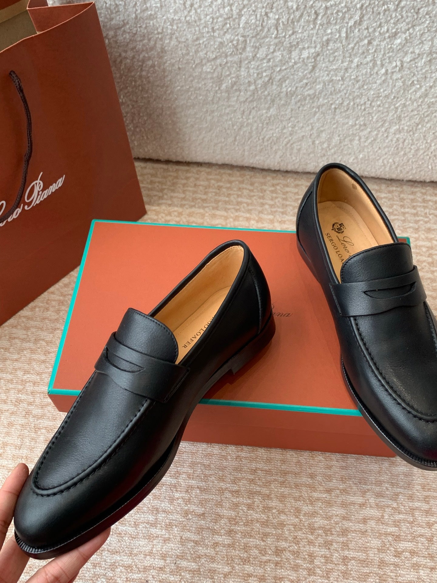 Black Sergio Loafer