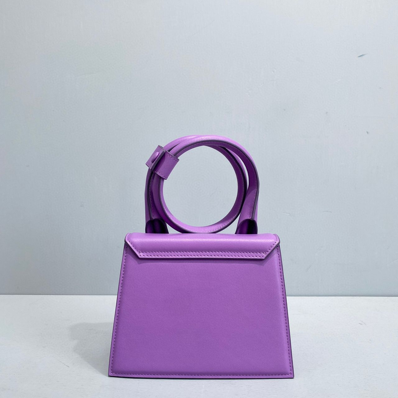 Purple LC Noeud Coiled Handbag