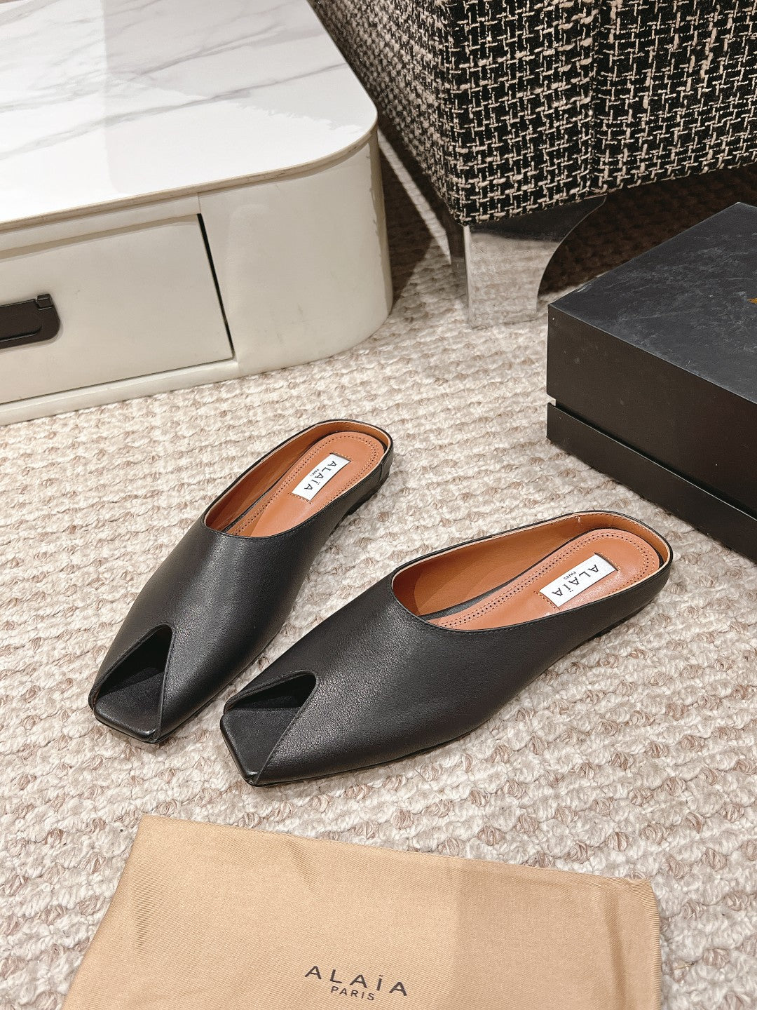 Black AS Flat Mules