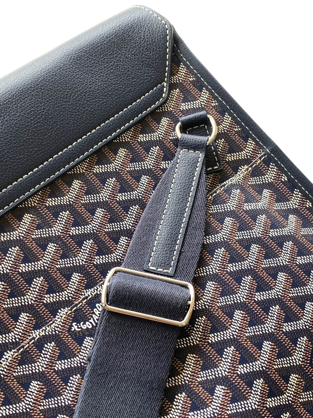 Navy Blue Coursier Messenger Bag