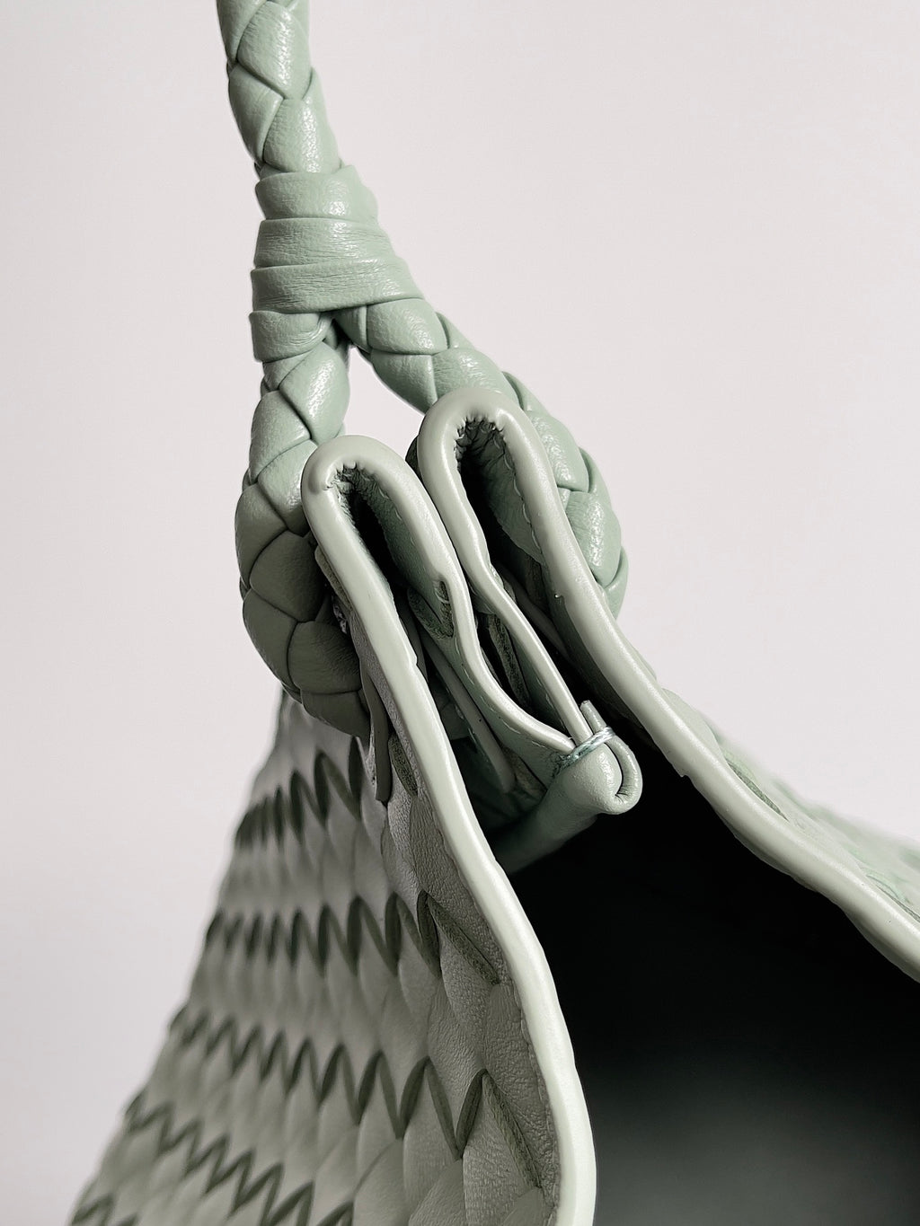 New Sauge Large Parachute