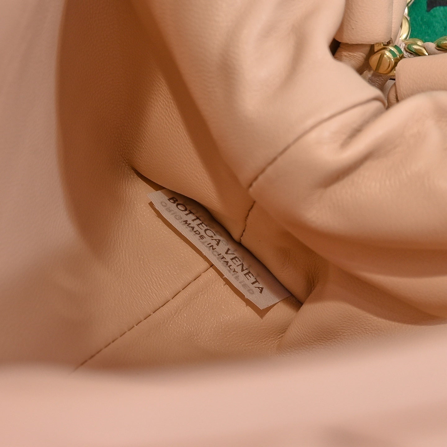 Cameo Small Lauren 1980