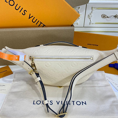 Ivory LB belt bag