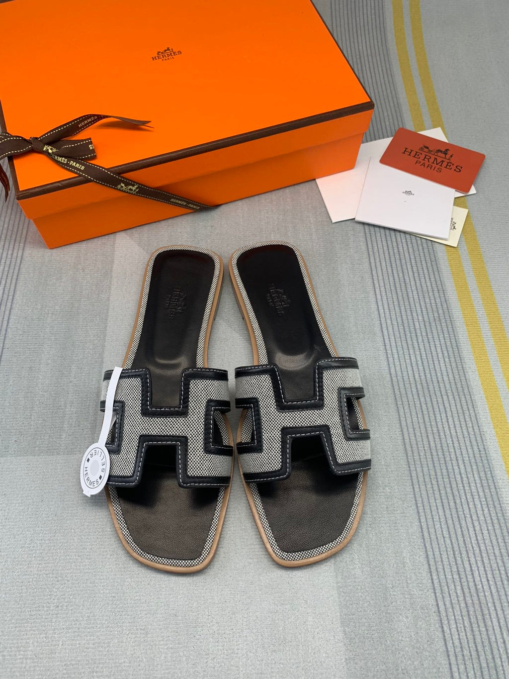 Prunoir/Noir HO sandal
