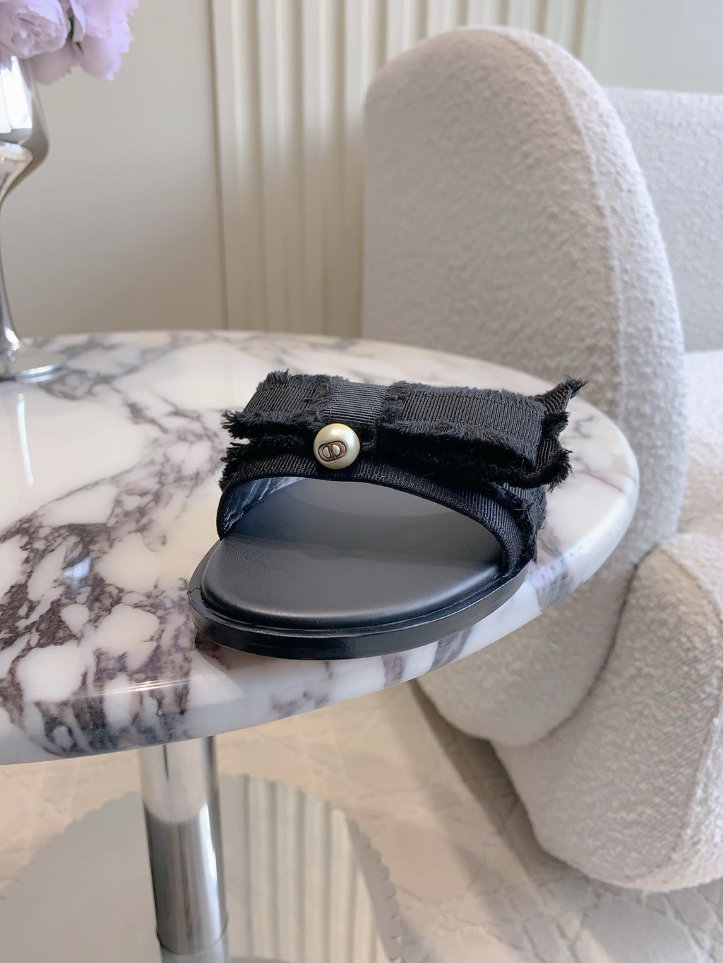 Black Adiorable Slide