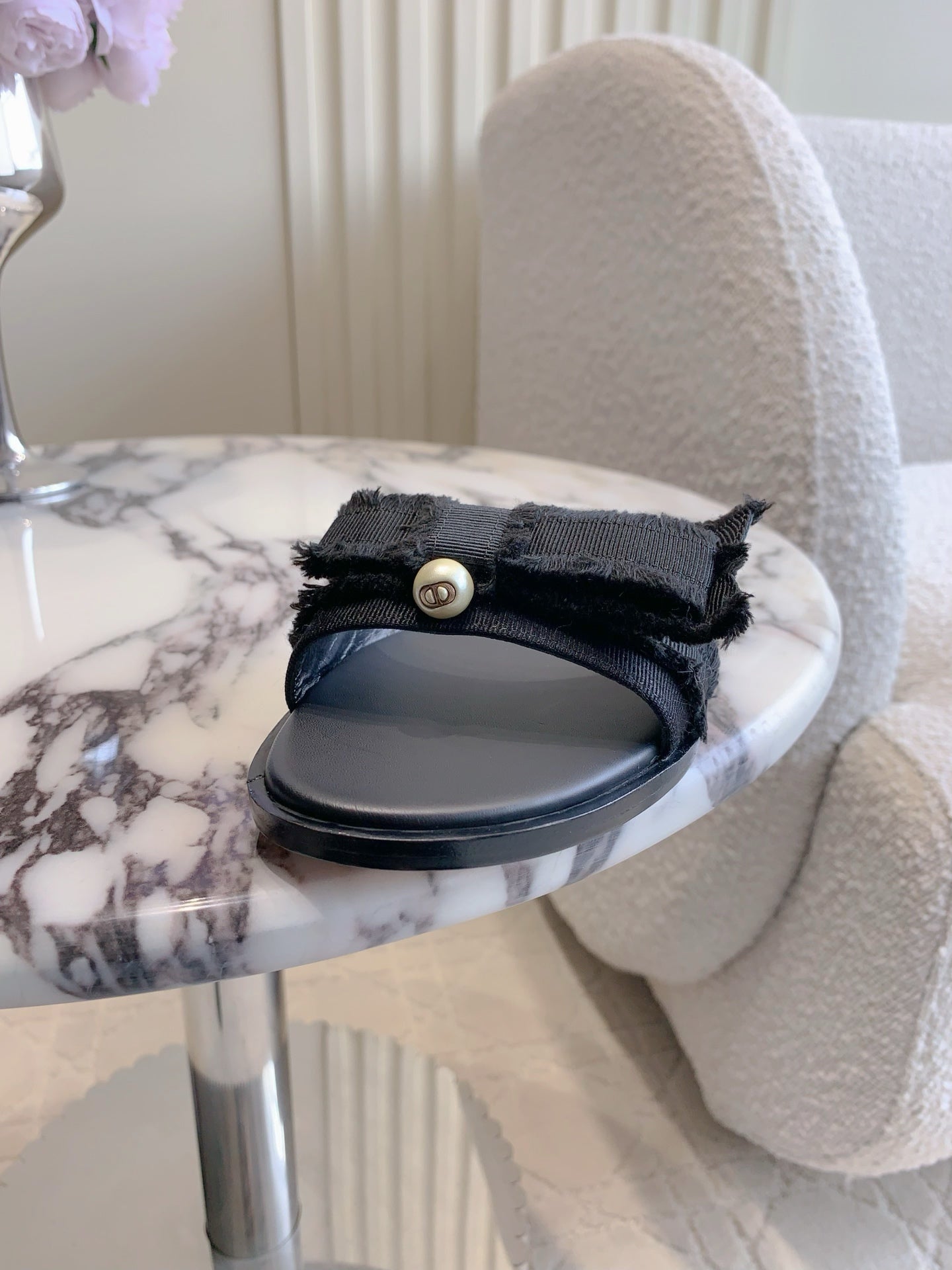 Black Adiorable Slide