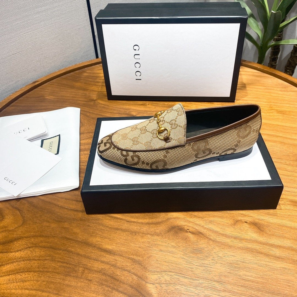 Camel GJ canvas loafer