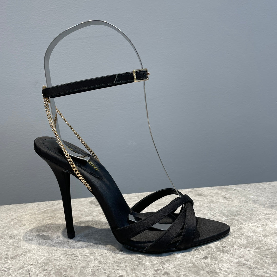 Black YM sandals in crepe satin