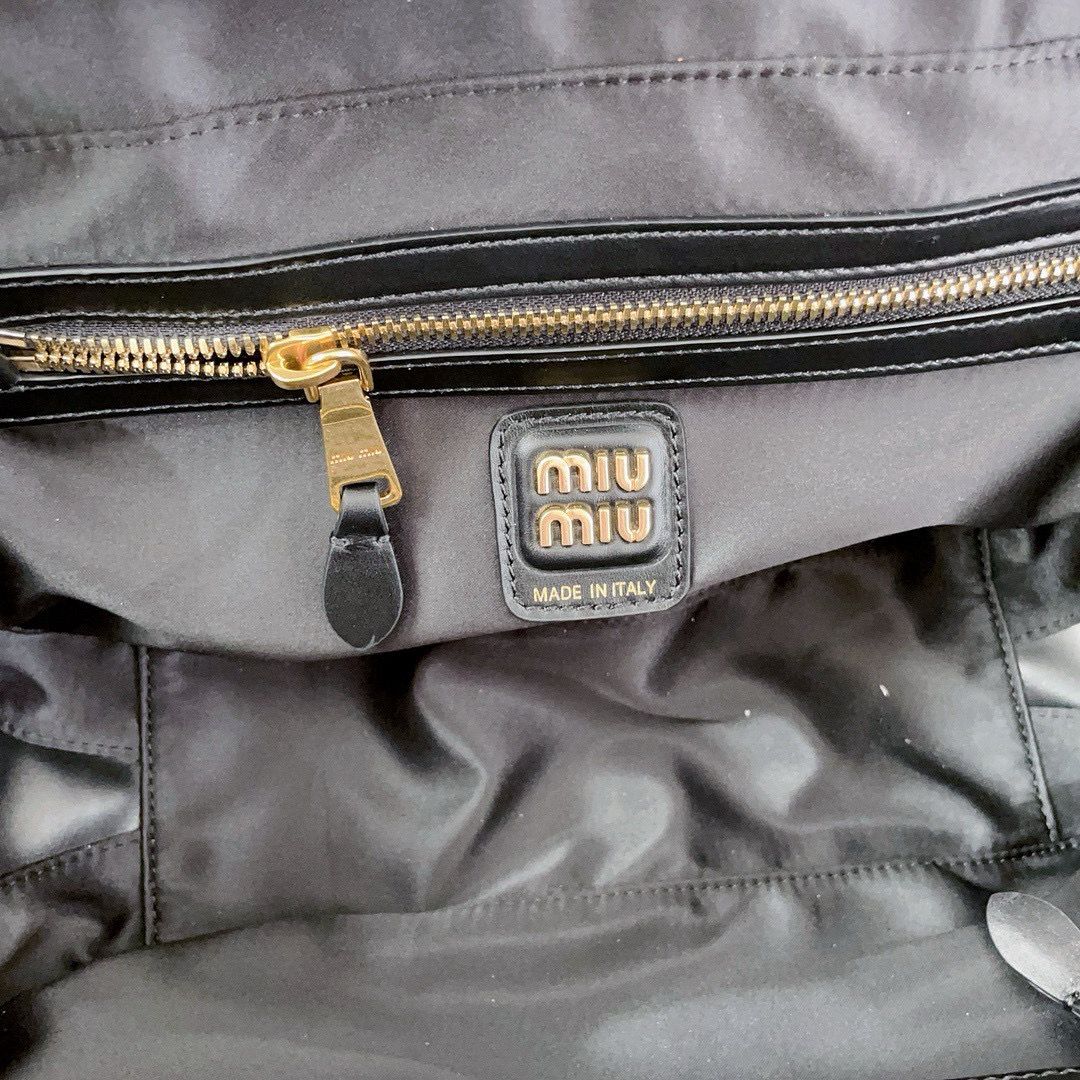 Black Beau Leather Bag