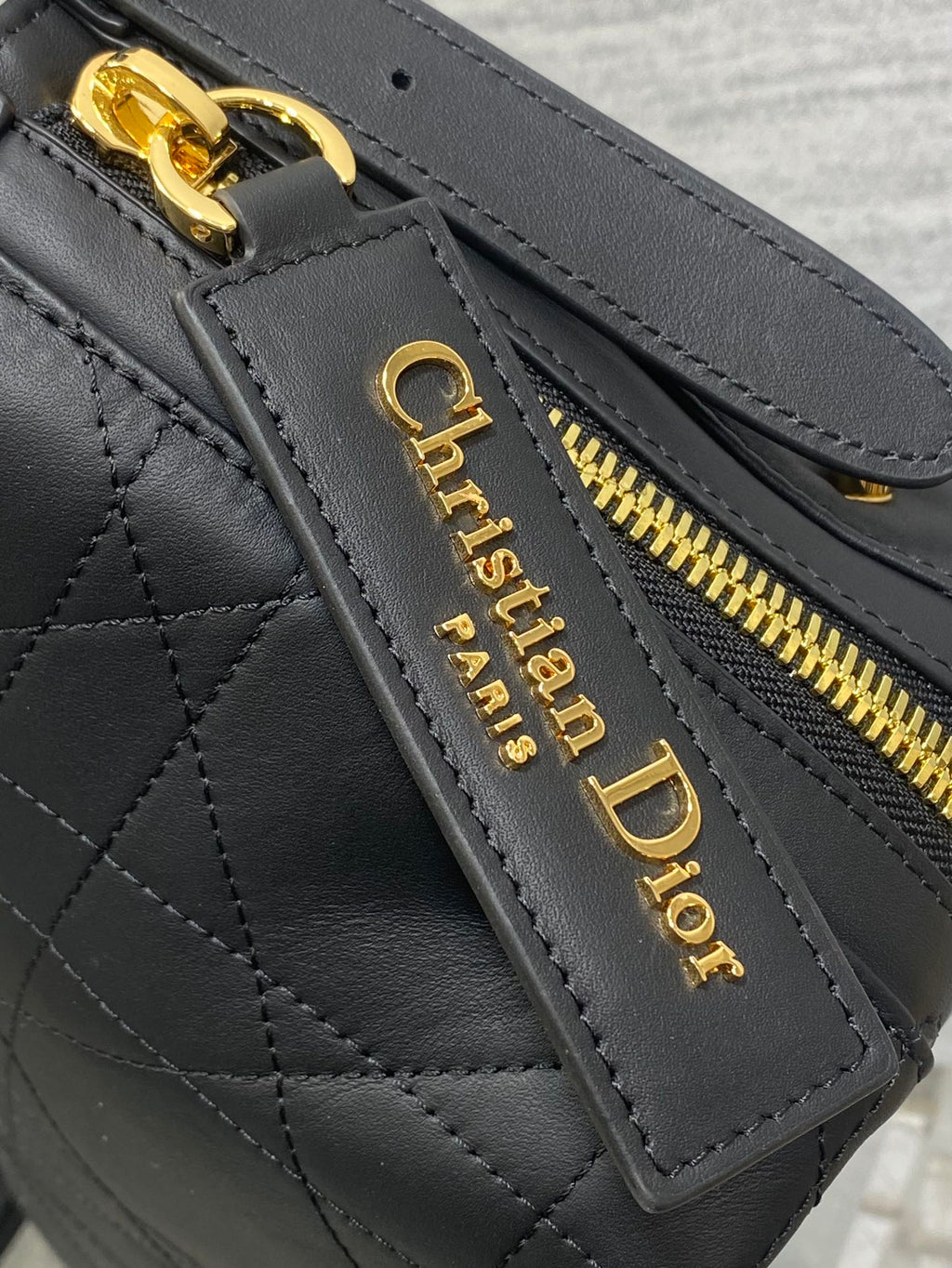 Black Small Journey Bag