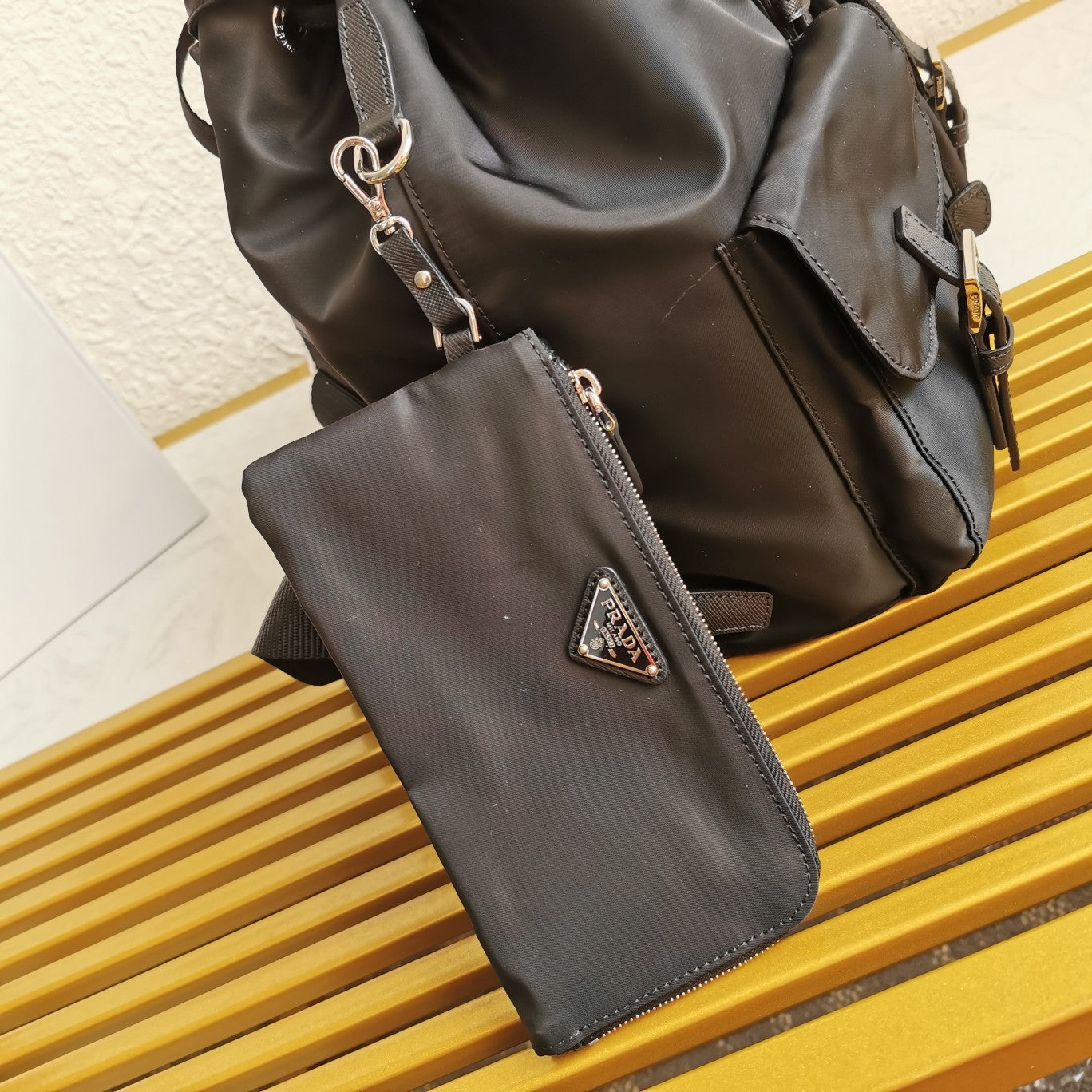 Black medium nylon backpack