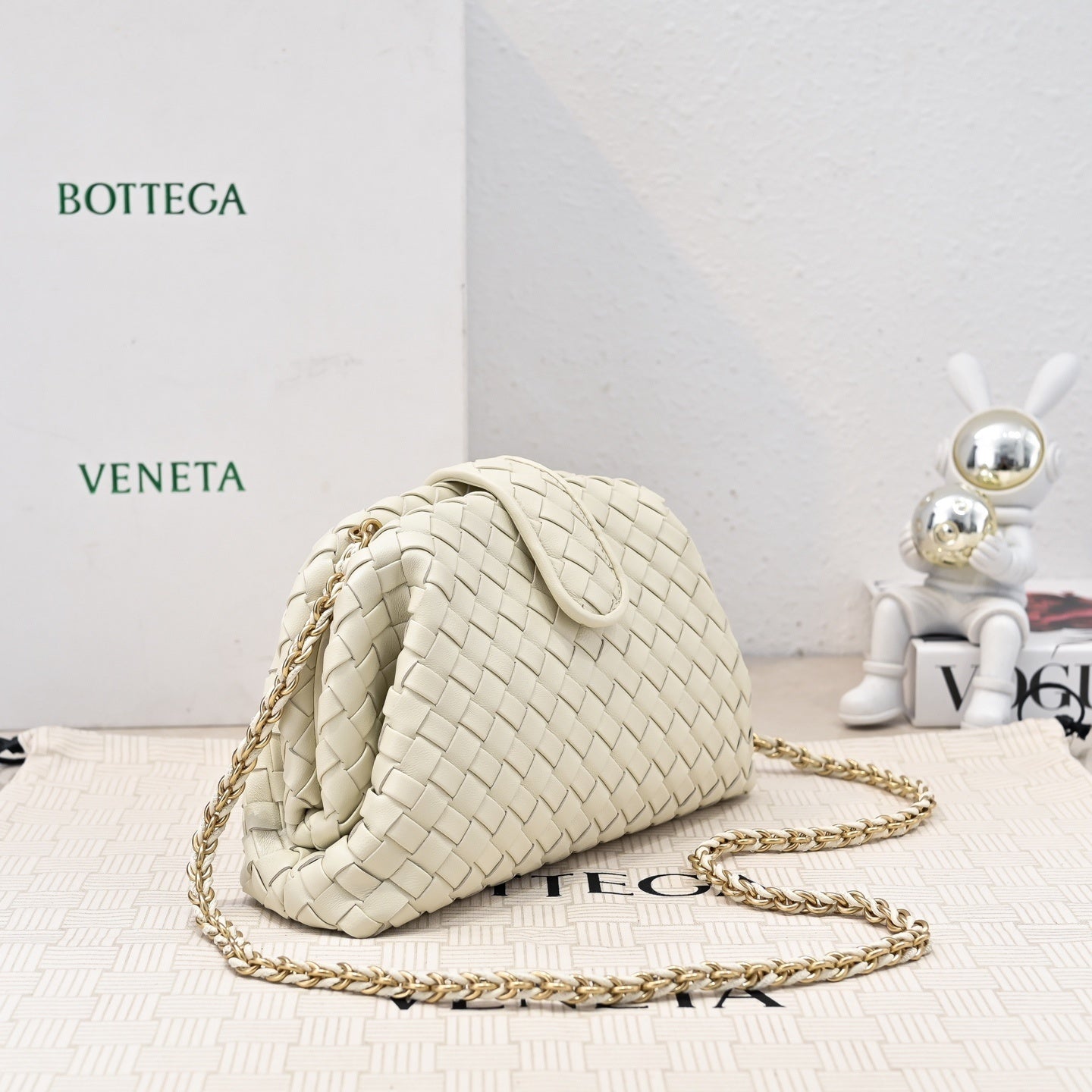 Chalk Small Lauren 1980