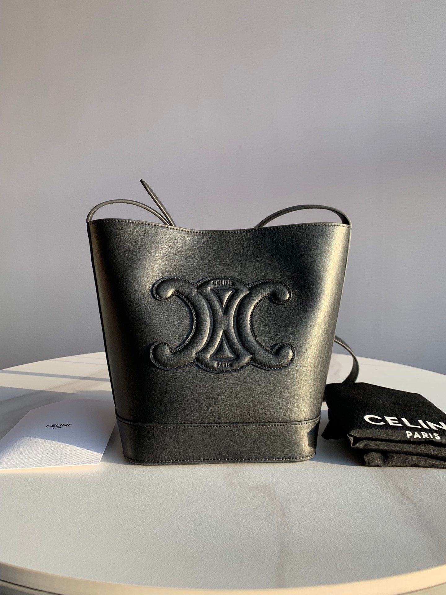 Black CT small bucket