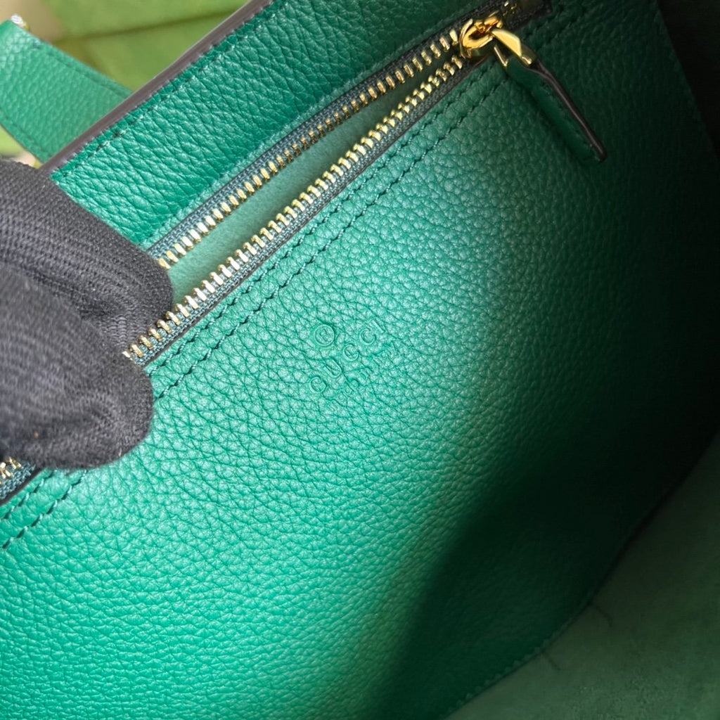 Emerald green GJ 1961 small natural grain bag
