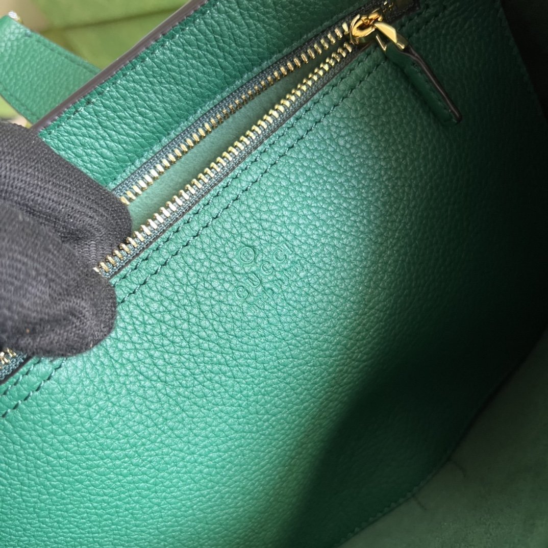 Emerald green GJ 1961 small natural grain bag