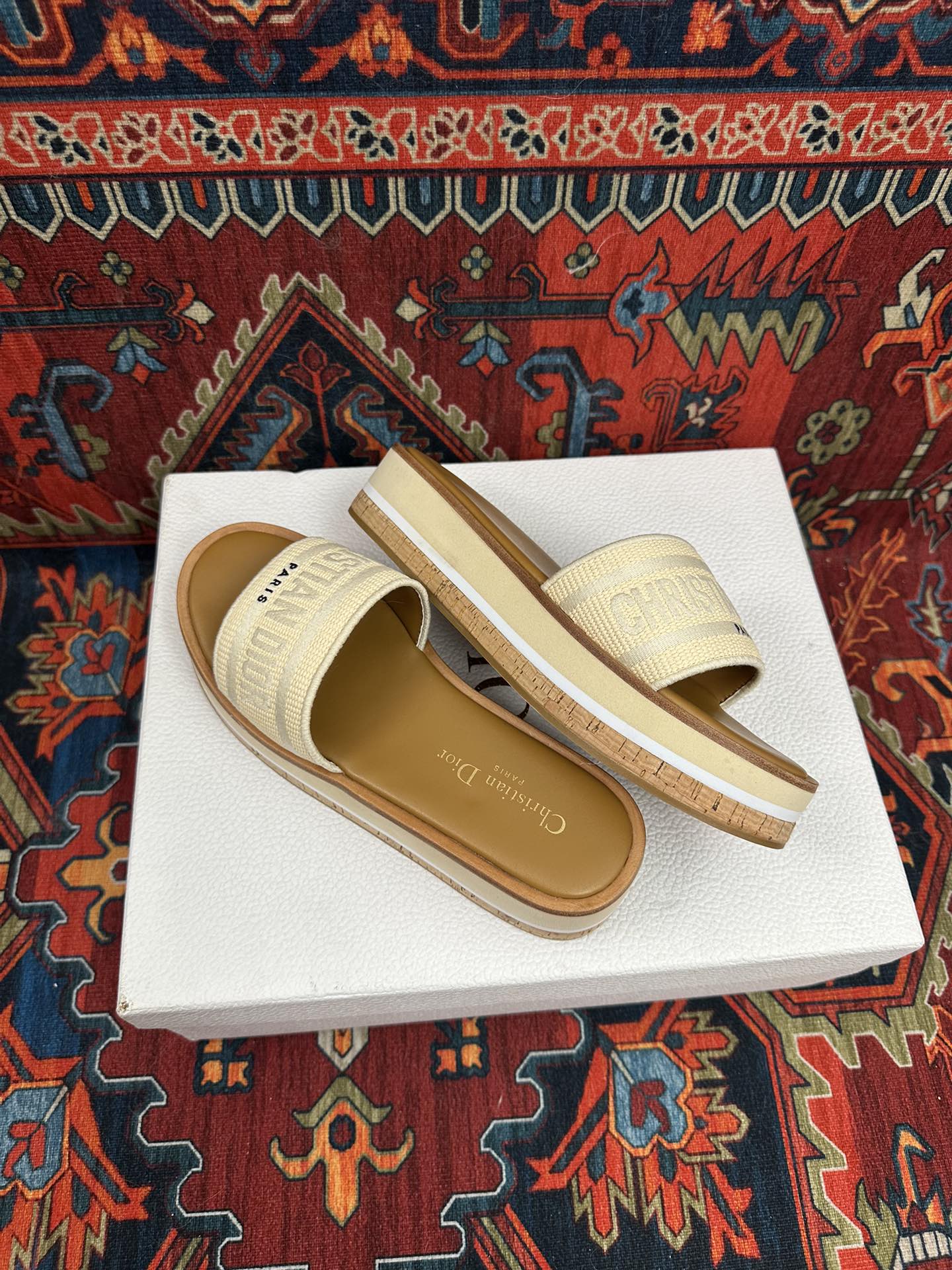 Natural Raffia & White Embroidered DD Platform Slide