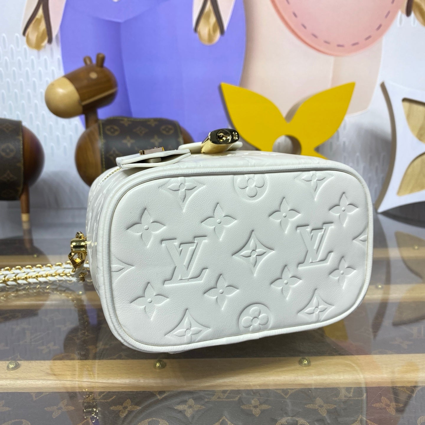 Beige Vanity PM
