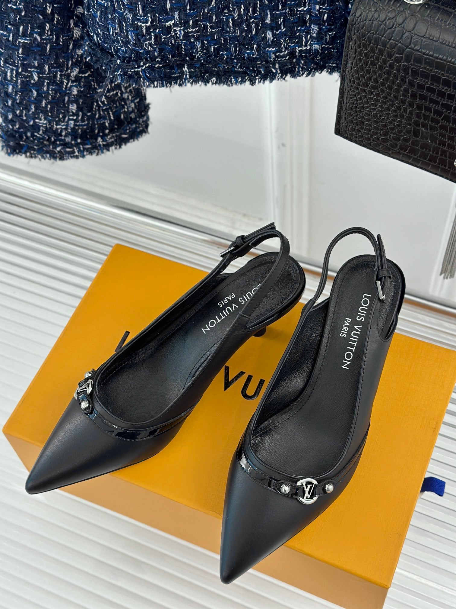 Black 6AM Slingback Pump