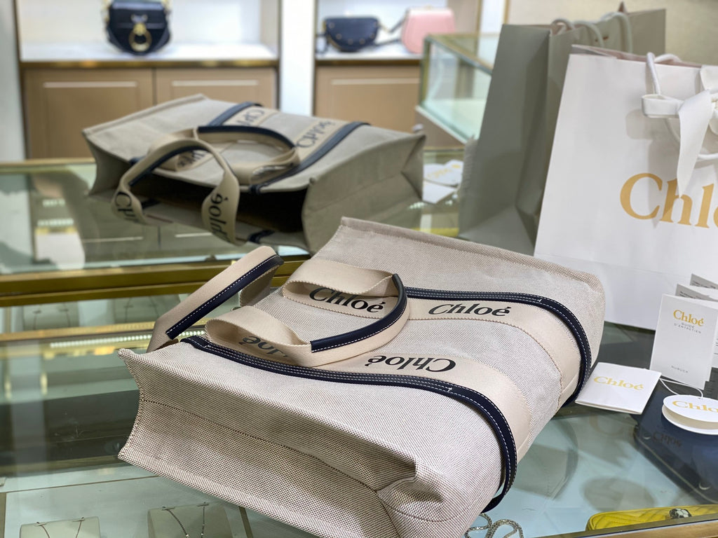 CW large navy leather-trimmed cotton-canvas tote