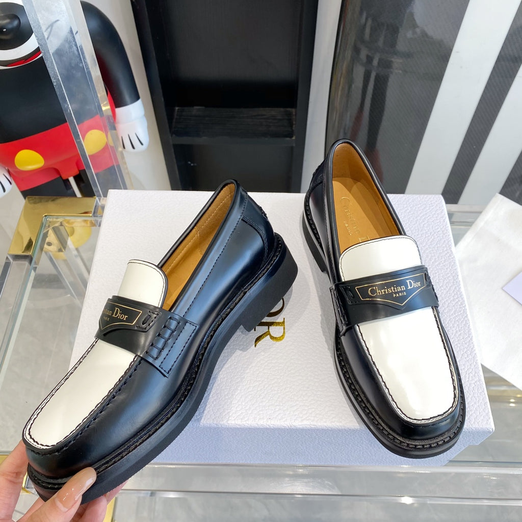Black & White DB loafer