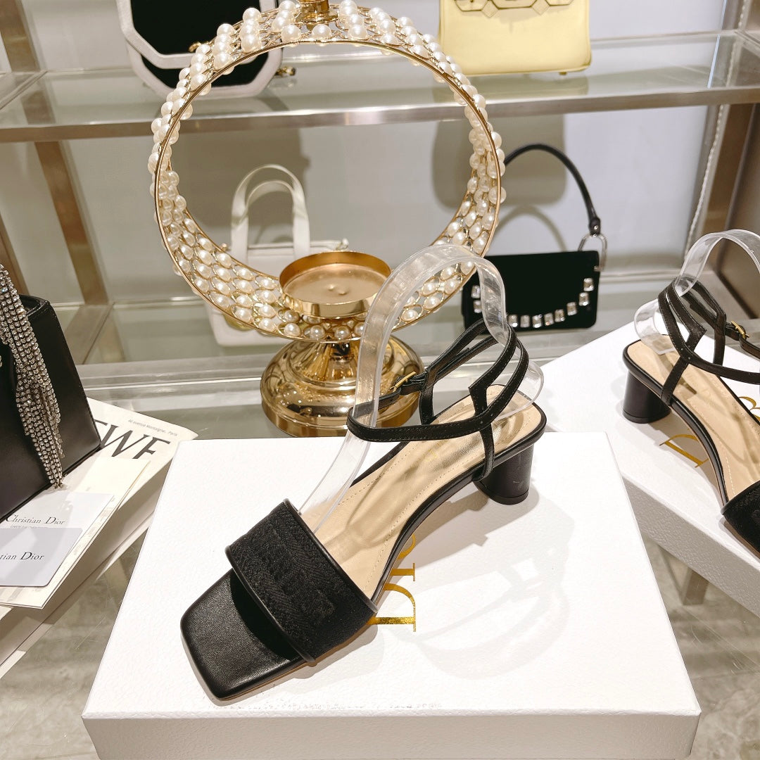 Black DD Heeled Sandal