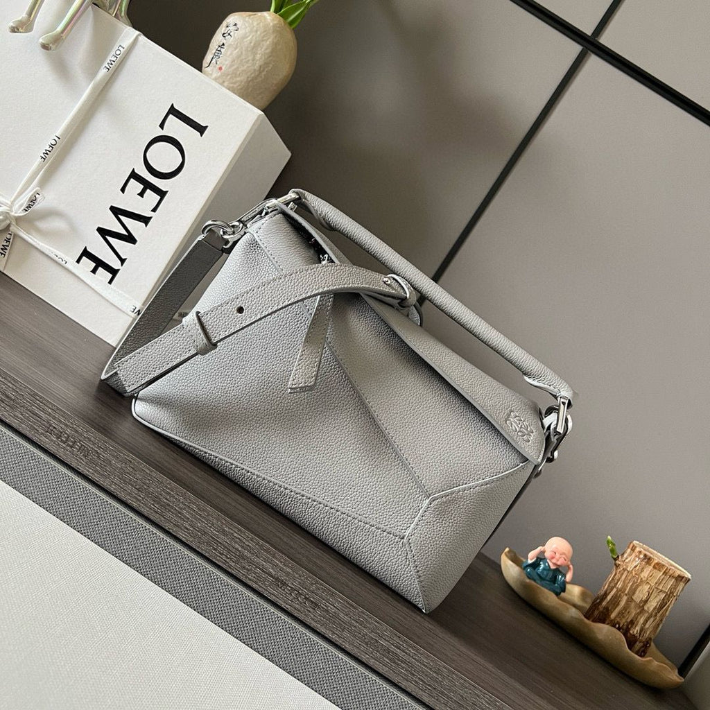 Pearl Grey LP Small Leather Shoulder Bag