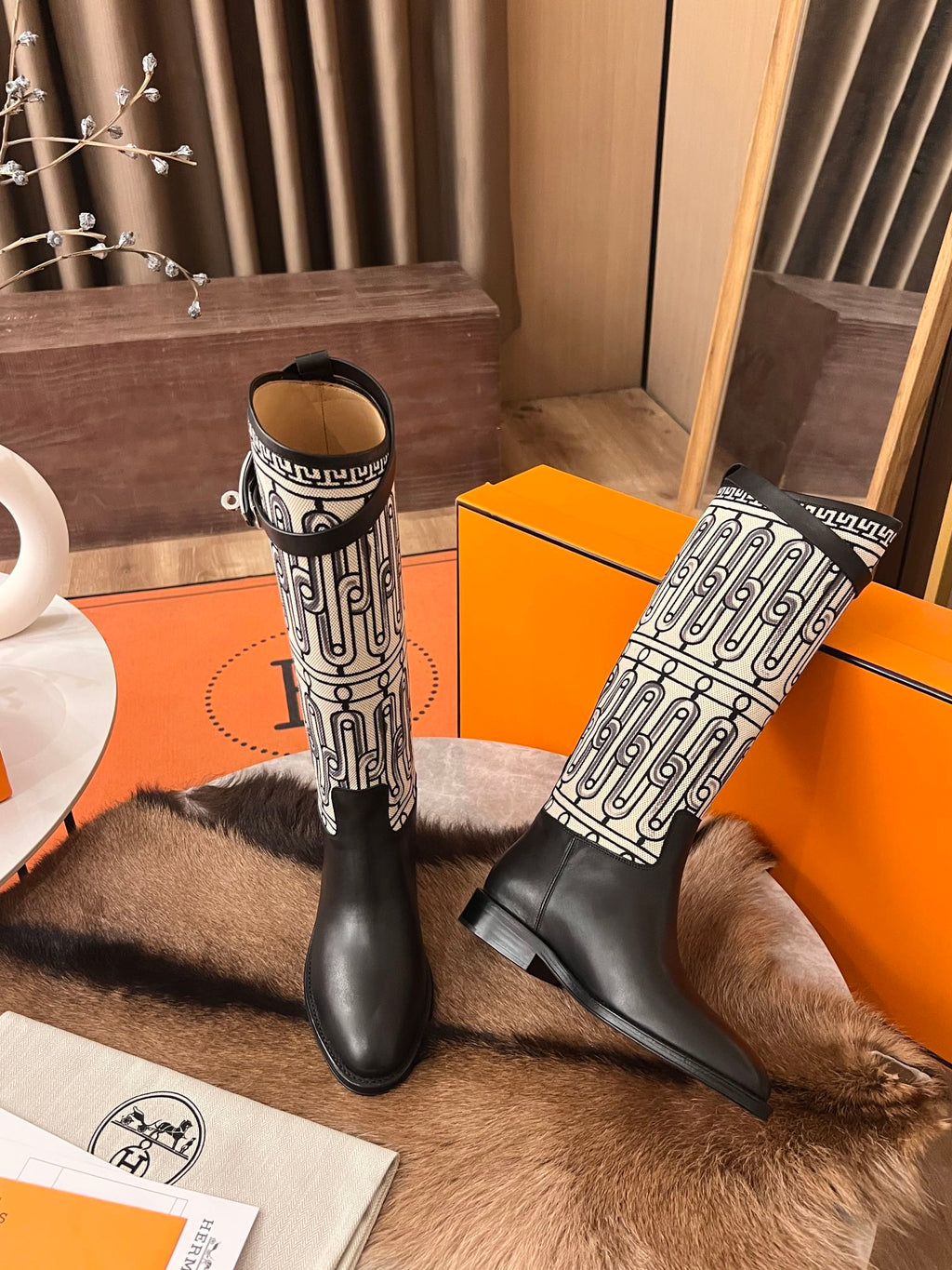 Prunoir / Noir Jumping Boot