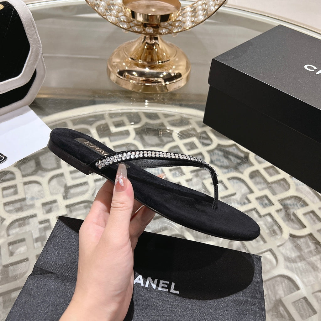 Black Suede Cruise 2024/25 Thongs