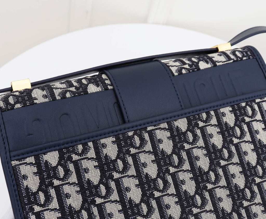 30M blue oblique bag