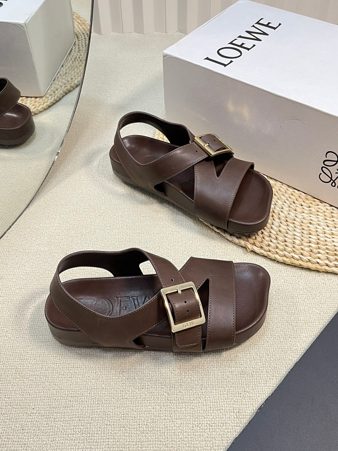 Horse LE Buckle Sandal