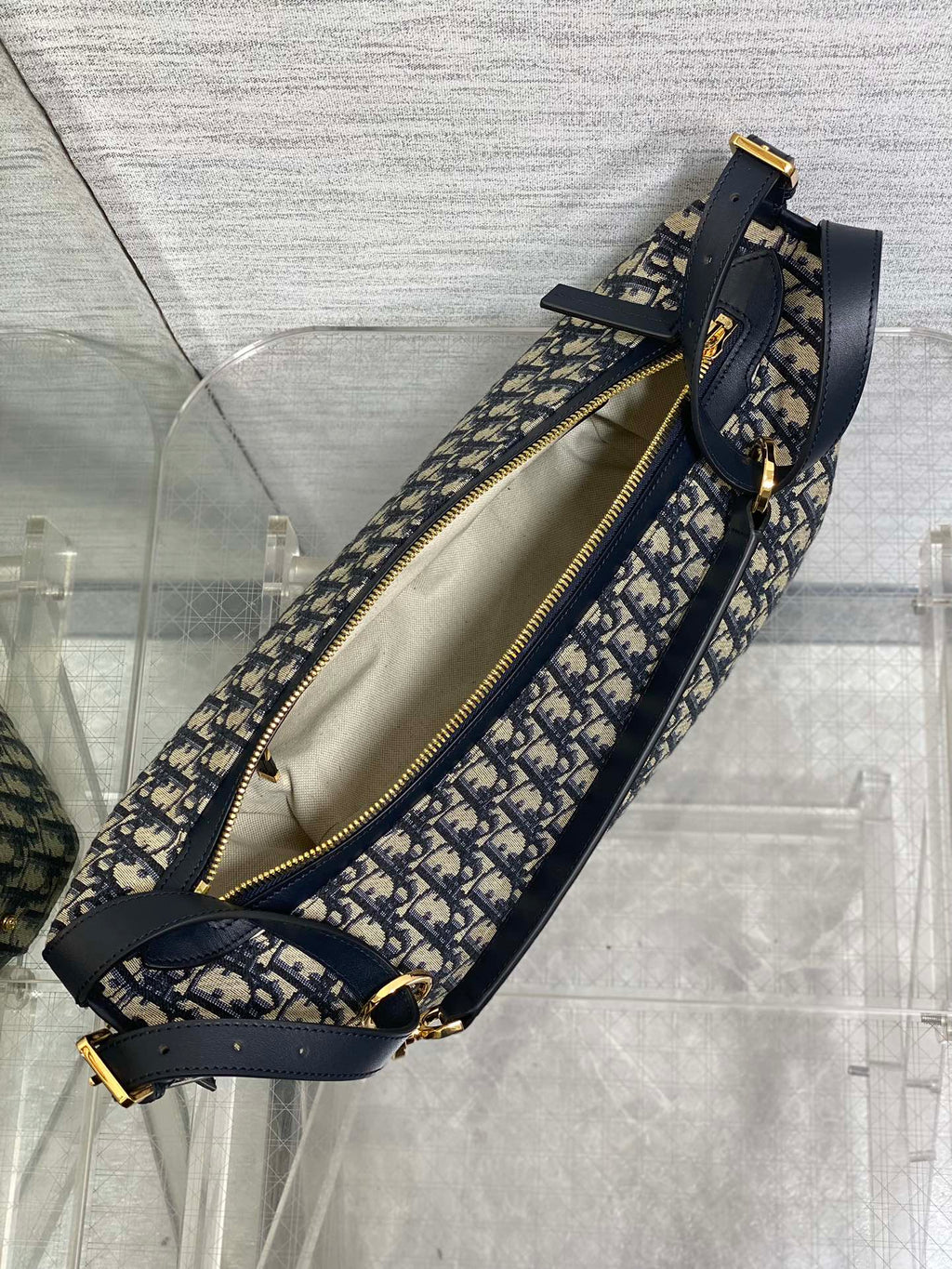 Blue Medium Journey Bag