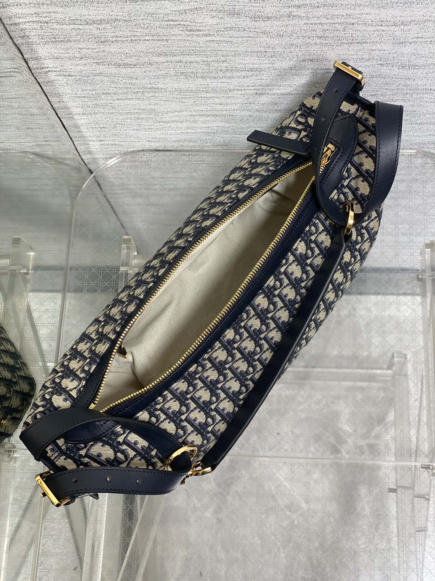 Blue Medium Journey Bag