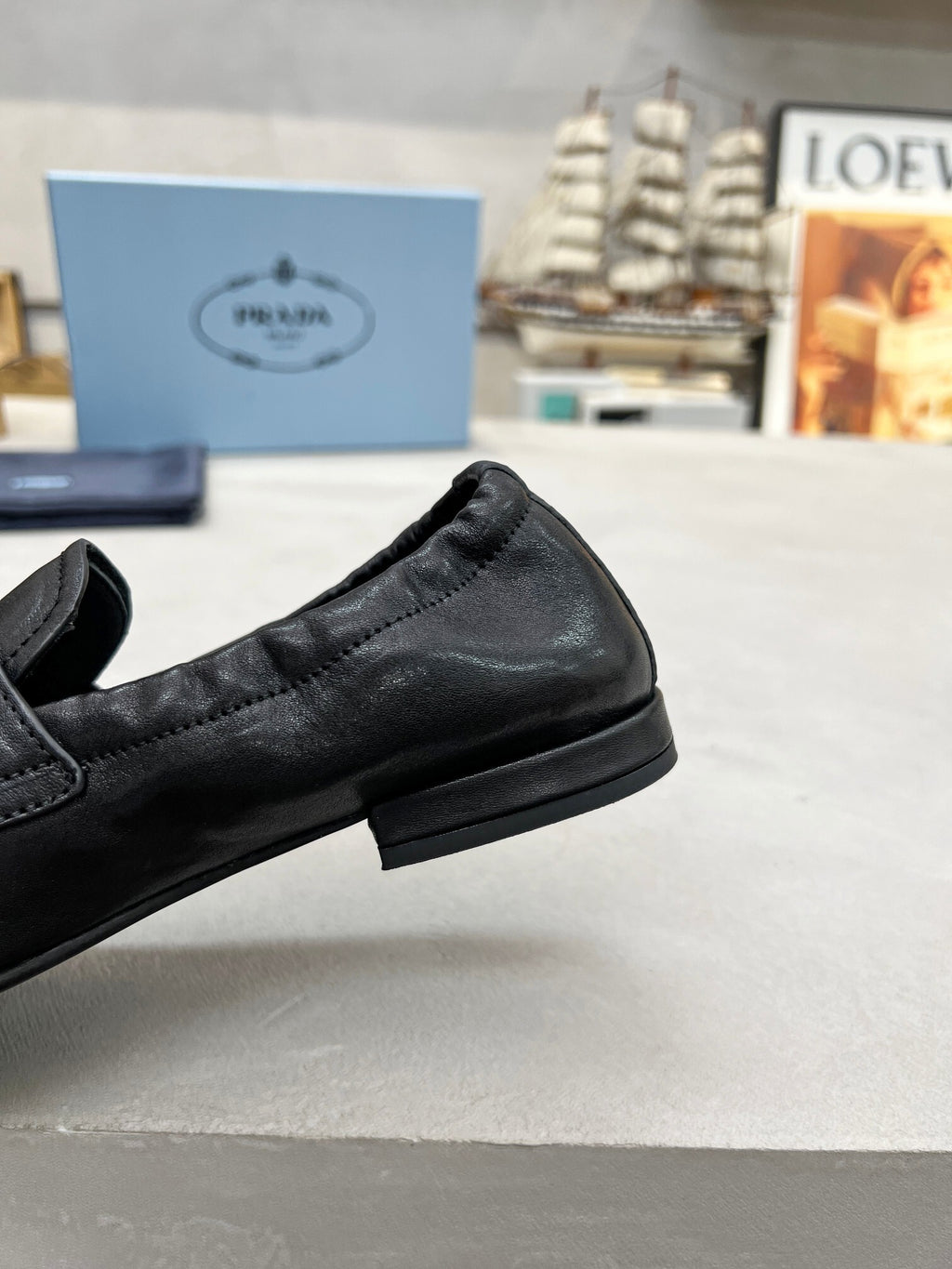 Women's Black Shuffle Antiqued Leather Loafers