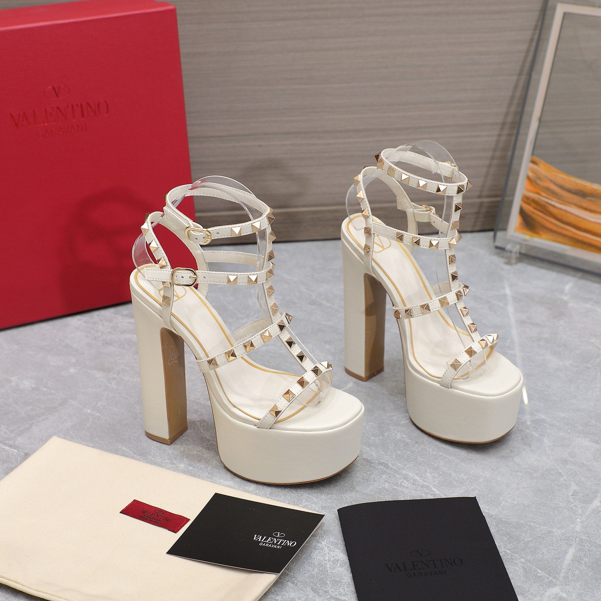 Ivory RC platform sandals