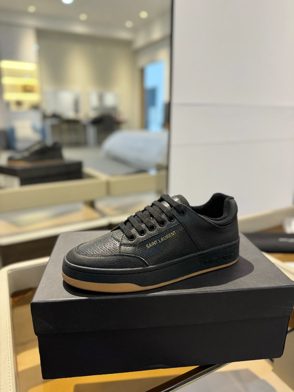 Men's Black SL/61 Sneakers