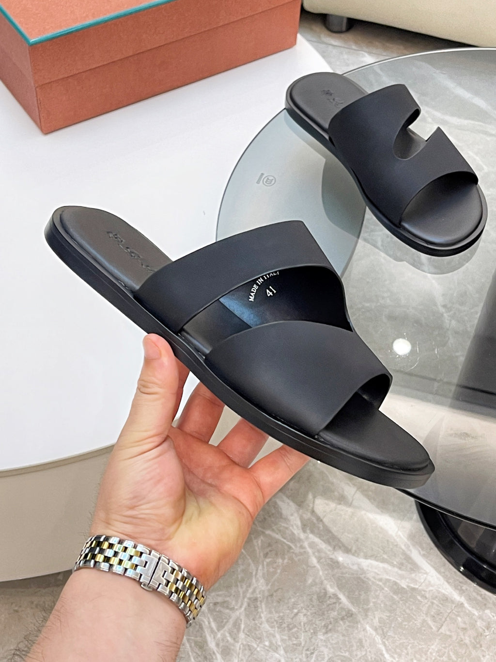 Black Pilat Plain Walk Sandal