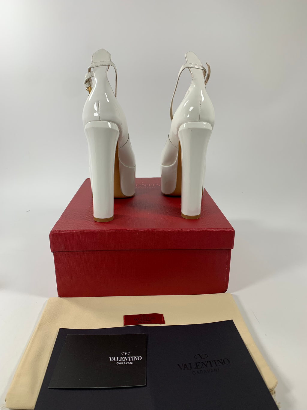 Light ivory TG platfom pump