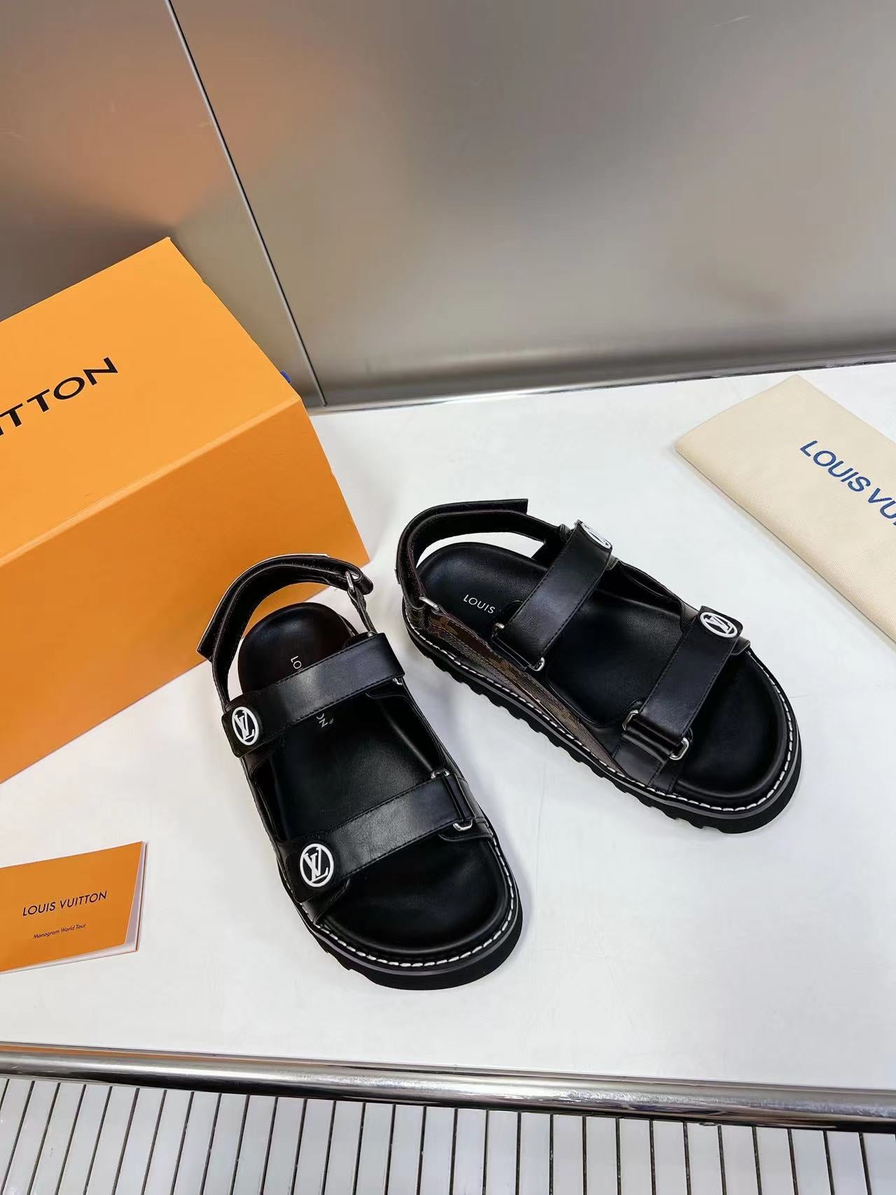 Black LP Flat Comfort Sandal