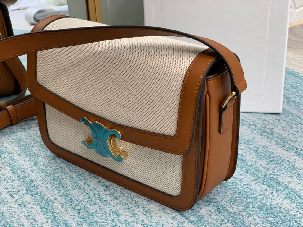 Tan & white medium triomphe bag