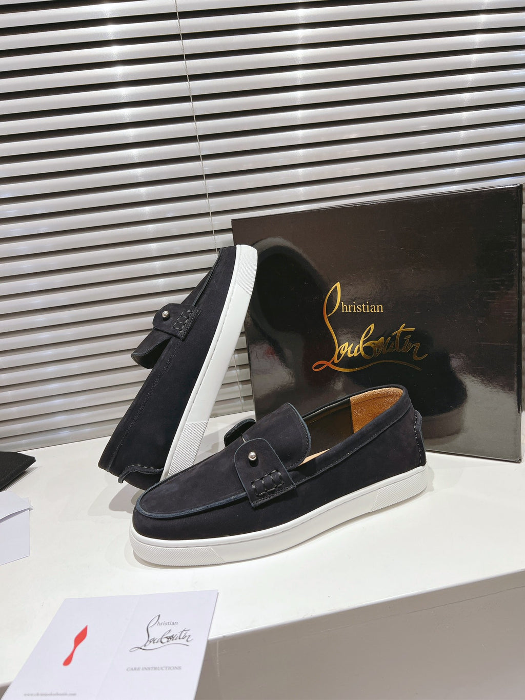 Black Chambeliboat Loafers